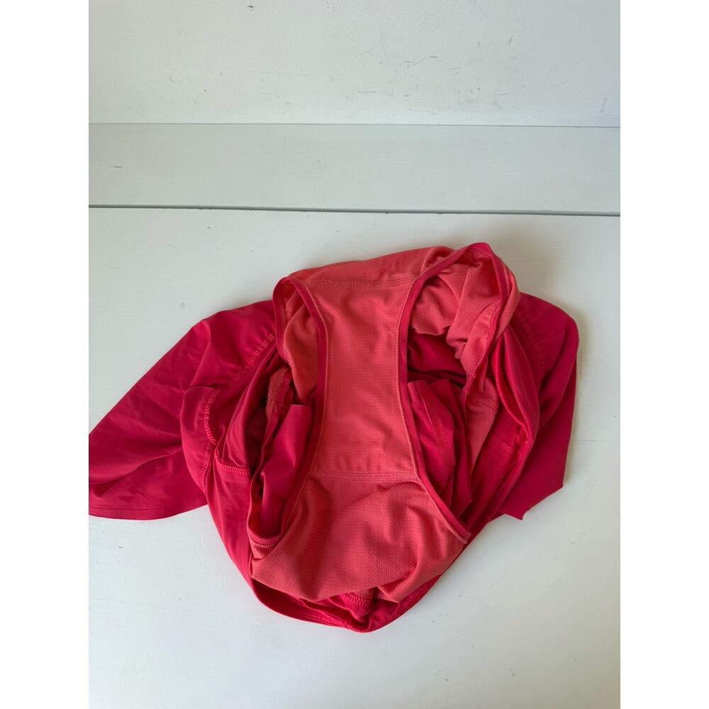 Lululemon Fast and Free High Rise Split 3” Shorts Women’s Medium Red - Picture 7 of 7